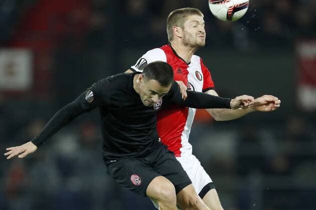 (L-R) Zeljko Ljubenovic of FC Zorya Luhansk, Jan-Arie van der Heijden of Feyenoordduring the Europa League group A match between Feyenoord and Zorya Luhansk on October 20, 2016 at the Kuip stadium in Rotterdam, The Netherlands. Feyenoord v Zorya Luhansk UEFA Europa League 2016 2017 xVIxxIVx 6433743
