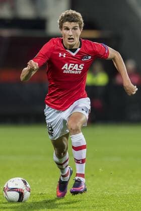Guus Til of AZ Alkmaarduring the UEFA Europa League group D match between AZ Alkmaar and Maccabi Tel Aviv on October 20, 2016 at the AFAS stadium in Alkmaar, The Netherlands. AZ v Maccabi Tel Aviv UEFA Europa League 2016 2017 xVIxGerritxvanxKeulenxIVx 6433807