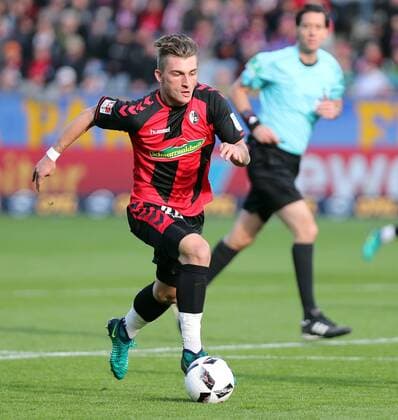 SC Freiburg - FC Augsburg Deutschland, Freiburg, 22.10.2016, Fussball, Bundesliga, Saison 2016 2017, 10. Spieltag , SC Freiburg - FC Augsburg (2:1): Maximilian Philipp (SC Freiburg).