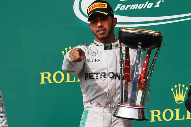 Bilder des Tages - SPORT Motorsports: FIA Formula One World Championship WM Weltmeisterschaft 2016, Grand Prix of United States, 44 Lewis Hamilton (GBR, Mercedes AMG Petronas Formula One Team), xHOCHxZWEIx