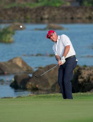 October 23, 2016 - Haikou, Hainan, China - Professional golfer Rich Beem takes best team along with footballer Dwight Yorke at Blackstone course in Mission Hills resort Haikou during the 2nd round of the 4th World celebrity Pro-am. .Blackstone course, Mission Hills resort, Haikou, Hainan Island China. Round 2 of the Mission Hills 4th World celebrity Pro-Am tournament 2016 - ZUMAr144 20161023_zap_r144_037