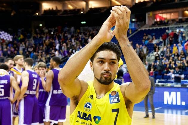 Basketball Berlin 22.10.2016 easyCredit-BBL 1. Bundesliga Saison 2015 2016 Alba Berlin - BG Göttingen Peyton Siva (Alba Berlin, No.07) Jubel