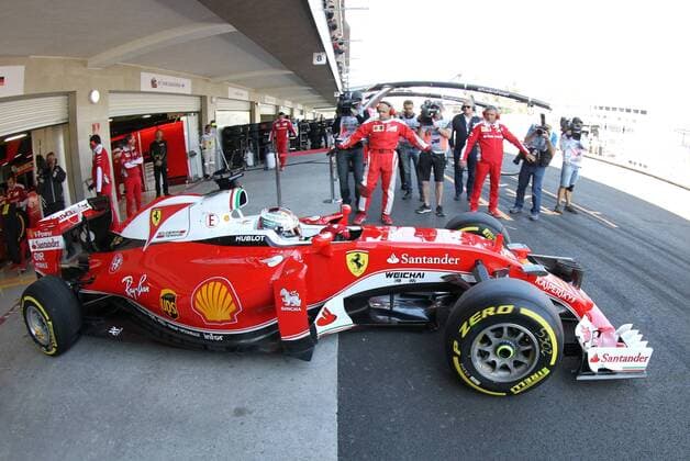 German driver Sebastian Vettel from Ferrari during the third free practice of Mexico s Formula One Grand Prix at Hermanos Rodriguez racetrack in Mexico City, Mexico, 29 October 2016. MEXICO S FORMULA ONE GRAND PRIX !ACHTUNG: NUR REDAKTIONELLE NUTZUNG!  MEX 20161029-636133666794932525