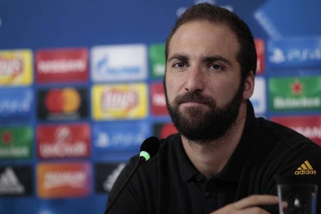 November 1, 2016 - Turin, Italy - Juventus forward Gonzalo Higuain from Argentina during a press conference PK Pressekonferenz on the eve of the UEFA Champions League football match Juventus Vs Olympique Lyonnais on November 1, 2016 at the Juventus Stadium in Turin. Press Conference Juventus  - ZUMAn230 20161101_zaa_n230_046