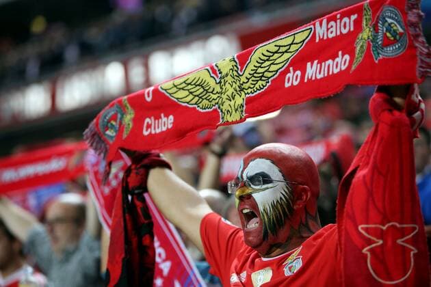 November 1, 2016 - Lisbon, Portugal - A Benfica s supporter during the UEFA Champions League group B football match SL Benfica vs Dynamo Kyiv in Lisbon, Portugal on November 1, 2016. SL Benfica v FC Dynamo Kyiv - UEFA Champions League  - ZUMAn230 20161101_zaa_n230_152