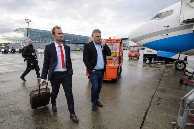 Standard s goalkeeper Jean-Francois Gillet pictured during the departure of Belgian first league soccer team Standard de Liege to Athens, Greece, Wednesday 02 November 2016, from Liege Airport. Tomorrow Standard is playing the fourth game of the group stage of the Europa League competition against Greek club Panathinaikos F.C., in Group G. NICOLASxLAMBERT  x04970908x