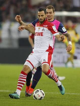Koeln, Germany 30.10.2016, 1. Bundesliga 9. Spieltag, 1. FC Koeln - Hamburger SV, Zweikampf Pierre-Michel Lasogga (Hamburg, R) gegen Mergim Mavraj (Koeln). ( DeFodi512
