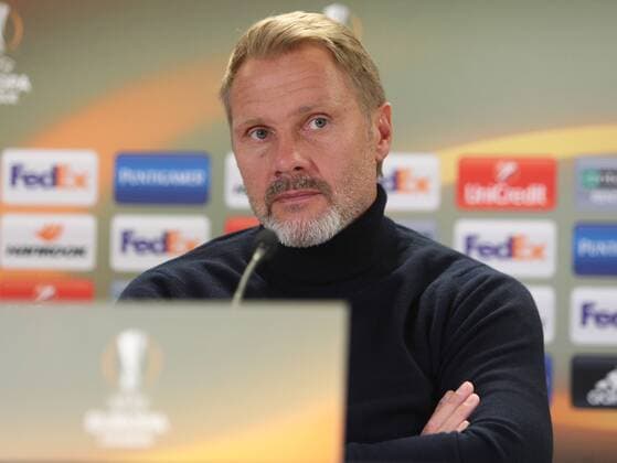 SOCCER - EL, A.Wien vs Roma, preview VIENNA,AUSTRIA,02.NOV.16 - SOCCER - UEFA Europa League, group stage, FK Austria Wien vs AS Roma, preview, press conference PK Pressekonferenz of A.Wien. Image shows head coach Thorsten Fink (A.Wien). GEPAxpictures xChristianxOrt