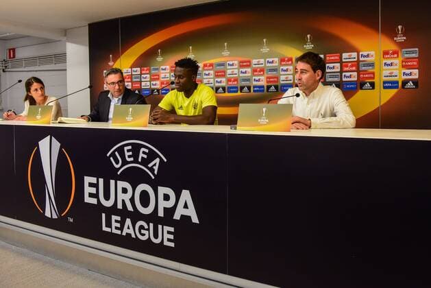 Rene Weiler and Mbodj Kara FOOTBALL : Conference de presse Anderlecht - Ligue Europa - 02 11 2016 Photonews Panoramic 