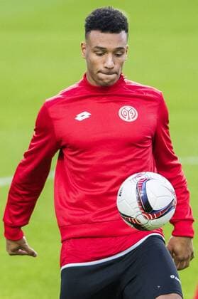 Mainz midfielder Karim Onisiwo pictured in action during a training session of German soccer club 1. FSV Mainz 05, Wednesday 02 November 2016 in Brussels. Tomorrow Mainz is playing the fourth game of the group stage of the Europa League competition against Belgian team RSC Anderlecht, in the group C. LAURIExDIEFFEMBACQ  x04971206x