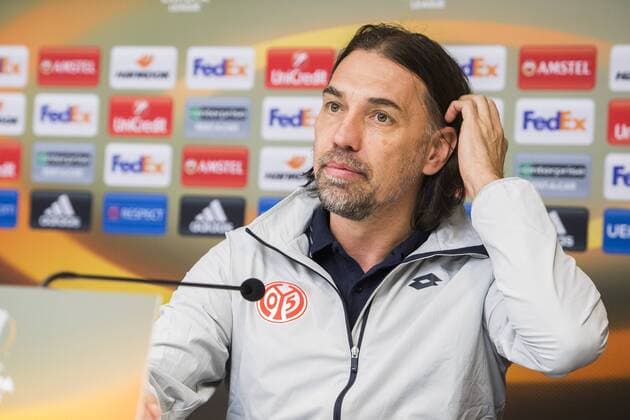 Mainz head coach Swiss Martin Schmidt pictured during a press conference PK Pressekonferenz of German soccer club 1. FSV Mainz 05, Wednesday 02 November 2016 in Brussels. Tomorrow Mainz is playing the fourth game of the group stage of the Europa League competition against Belgian team RSC Anderlecht, in the group C. LAURIExDIEFFEMBACQ  x04971248x