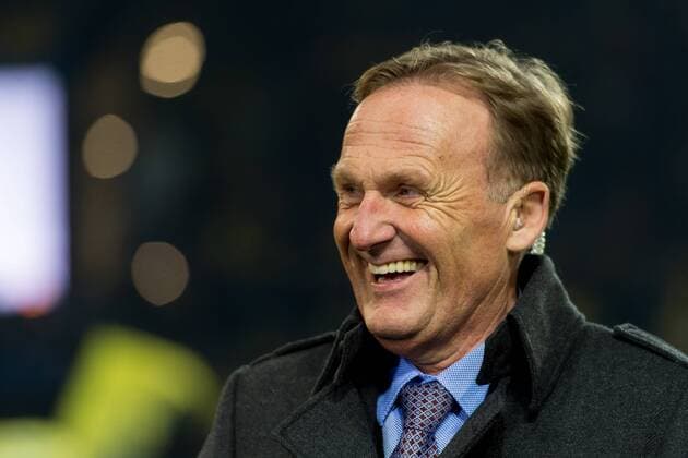 Dortmund, Germany 02.11.2016, UEFA Champions League - 2016 17 Season, Group F - Matchday 4, BV Borussia Dortmund - Sporting Lissabon, CEO Geschaeftsfuehrer Hans-Joachim Watzke (BVB), lacht, lachen ( DeFodi001