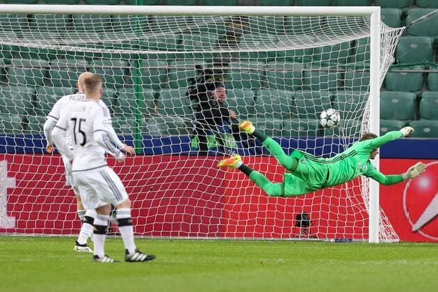Fußball, CL, Legia Warschau - Real Madrid Fußball Champions League 2016 2017 Legia Warschau - Real Madrid , Arkadiusz Malarz (Legia), bramka, football, UEFA Champions League,  20161102toja26
