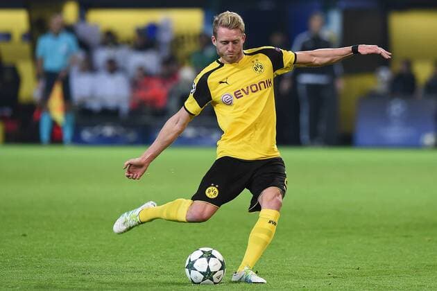 Fußball Champions League Gruppenphase 4. Spieltag Borussia Dortmund - Sporting Lissabon am 02.11.2016 im Signal Iduna Park in Dortmund Andre Schürrle ( Dortmund ) xRx