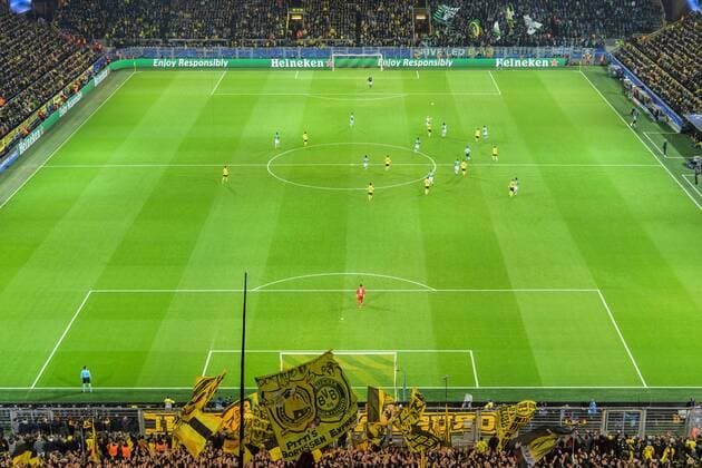 Blick von der Suedtribuene auf das Spielfeld beim Champions League Spiel zwischen Borussia Dortmund und Sporting Lissabon am 02.11.2016 Dortmund Copyright: xSchülerx xEibner-Pressefotox EP_jse