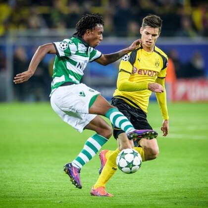 Gelson Martins (Sporting CP 77) und Julian Weigl (Borussia Dortmund 33) beim Champions League Spiel zwischen Borussia Dortmund und Sporting Lissabon am 02.11.2016 Dortmund Copyright: xSchülerx xEibner-Pressefotox EP_jse