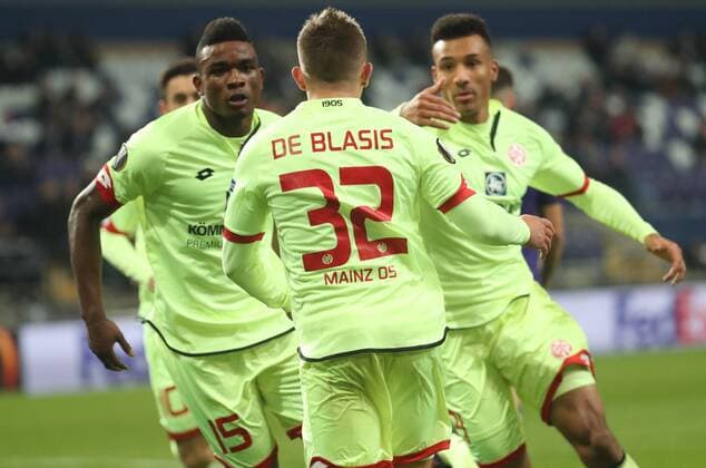 Mainz midfielder Pablo De Blasis celebrates after scoring during a soccer game between Belgian team RSC Anderlecht and German club 1. FSV Mainz 05, Thursday 03 November 2016 in Brussels, the fourth game of the group stage of the Europa League competition in the group C. VIRGINIExLEFOUR  x04971630x