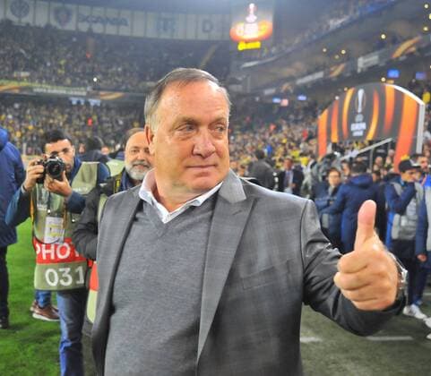 Fenerbahce s trainer Dick Advocaat during a UEFA European League, group A soccer match, between Fenerbahce and Manchester United ManU at Fenerbahce Ulker Arena in Istanbul, 3rd of November, 2016. (  Copyright: AzizxUzunx-xDepoxPhotos 15552920