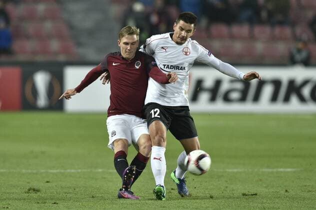 Borek Dockal of Sparta, left, and Ovidiu Hoban of Hapoel in action during the European league match AC Sparta Praha vs Hapoel Beer-Sheva FC in Prague, Czech Republic, November 3, 2016. (CTKxPhoto MichalxKamaryt) CTKPhotoP201611031155801  _KMT7009