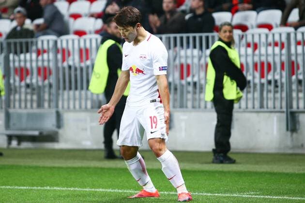 SOCCER - EL, Nice vs RBS NICE,FRANCE,03.NOV.16 - SOCCER - UEFA Europa League, group stage, OGC Nice vs Red Bull Salzburg. Image shows the rejoicing of Hee Chan Hwang (RBS). GEPAxpictures xFelixxRoittner