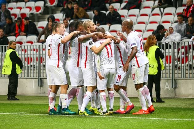 SOCCER - EL, Nice vs RBS NICE,FRANCE,03.NOV.16 - SOCCER - UEFA Europa League, group stage, OGC Nice vs Red Bull Salzburg. Image shows the rejoicing of RBS. GEPAxpictures xFelixxRoittner