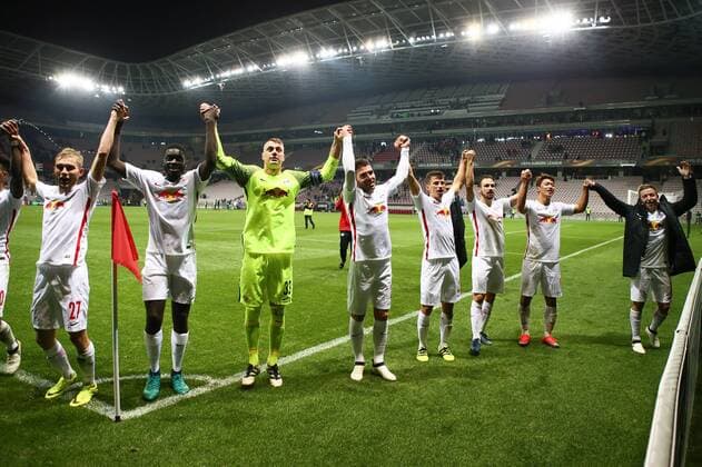 SOCCER - EL, Nice vs RBS NICE,FRANCE,03.NOV.16 - SOCCER - UEFA Europa League, group stage, OGC Nice vs Red Bull Salzburg. Image shows the rejoicing of RBS. GEPAxpictures xFelixxRoittner