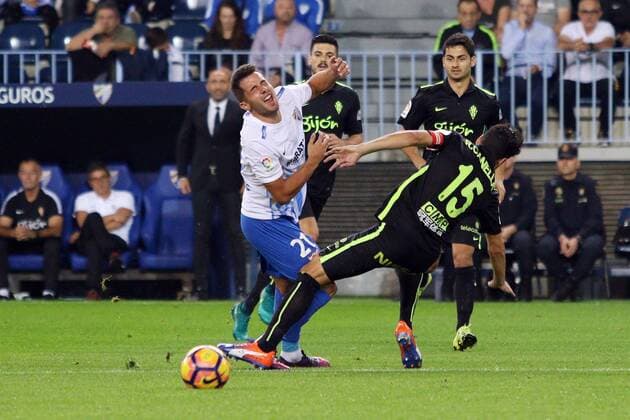 MALAGA,ESPANA NOVIEMBRE 2016: canella en el partido entre el Malaga CF Sporting de la jornada de la liga Santander en la Rosaleda Noviembre 2016 Malaga , Espana FC Sevilla vs Dynamo Kiew - Football Champions League  xJUNIORx xFUTBOLx2015x-2016x