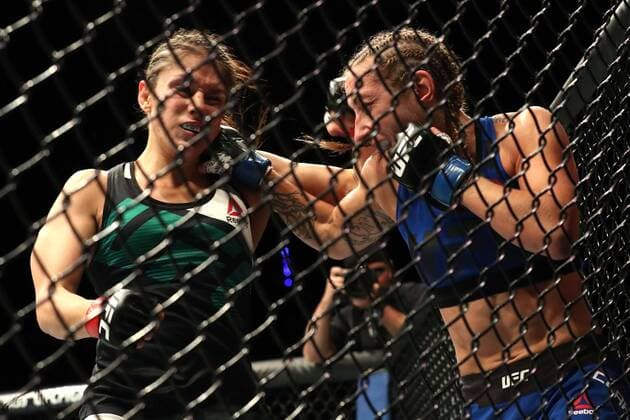 November 5, 2016 - Mexico - EUM20161105DEP51.JPG.CIUDAD DE MEXICO Mixed Martial ArtsArtes marciales mixtas-UFC.- Aspectos de la pelea de la UFC entre la mexicana Alexa Grasso (short negro) y la estadounidense Heather Jo Clark (short azul), 5 de noviembre de 2016, Arena Ciudad de Mexico.  - ZUMAu78 20161105 zaf u78 107
