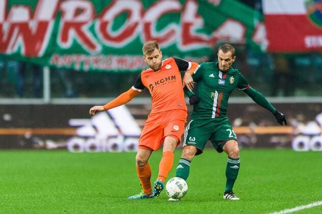 Djordje Cotra zaglebie 3 Peter Grajciar slask 29 LOTTO Ekstraklasa Professional Polish football league Slask Wroclaw - Zaglebie Lubin  161106_1SB0111