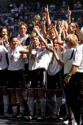 Oct. 12, 2003 - Carson, CALIFORNIA, UNITED STATES - K33304FB .FIFA WOMEN S WORLD CUP USA 2003 GERMANY vs..SWEDEN FINAL GAME. AT THE HOME DEPOT CENTER,.CARSON, CA..10 12 2003. .GERYMANY CELEBRATES THEIR 2003 WORLD CUP.VICTORY GERMANY VS SWEDEN FB - ZUMAg108 20031012_gaf_g108_009