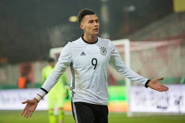 Berlin, Deutschland, 10.11.2016: Deutschland vs Türkei, U21 U 21 Länderspiel, Freundschaftsspiel, Stadion An der Alten Försterei, Davie Selke (DFB, 9, RB Leipzig) enttäuscht