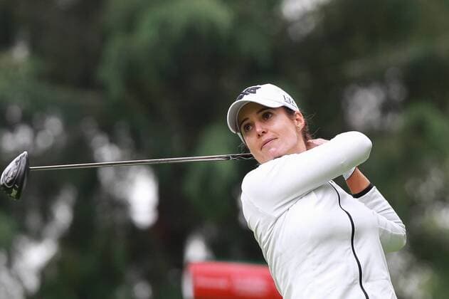 Spanish golfer Beatriz Recari in action during the first day of the Lorena Ochoa Invitational Tournament of the LPGA Golf Damen at the Golf Club of Mexico City, Mexico, 10 November 2016. LORENA OCHOA INVITATIONAL GOLF TOURNAMENT IN MEXICO CITY !ACHTUNG: NUR REDAKTIONELLE NUTZUNG!  MEX002 20161110-636144167323283855