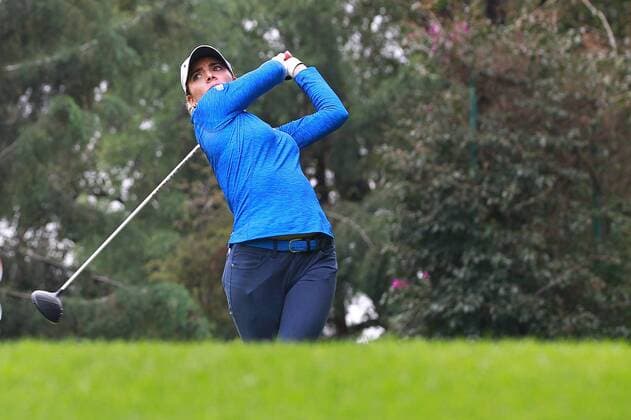 Mexican golfer Gaby Lopez in action during the first day of the Lorena Ochoa Invitational Tournament of the LPGA Golf Damen at the Golf Club of Mexico City, Mexico, 10 November 2016. LORENA OCHOA INVITATIONAL GOLF TOURNAMENT IN MEXICO CITY !ACHTUNG: NUR REDAKTIONELLE NUTZUNG!  MEX002 20161110-636144167989256393