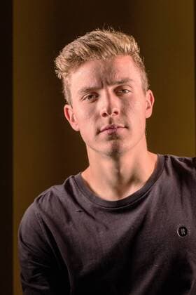 Niklas Hauptmann beim Fotoshooting. Niklas Hauptmann