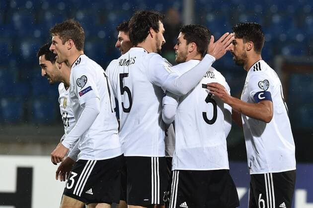 Fußball, WM Quali, San Marino - Deutschland Torjubel Sami Khedira Germania. Goal celebration. San Marino - DFB Deutschland, Fußball Nationalteam Länderspiel WM Quali AndreaxStaccioli