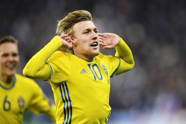 Fußball, WM Quali, Frankreich - Schweden 161111 Schwedens Emil Forsberg han har 1-0 Fußball WM-Quali Frankreich vs Schweden am 11. November 2016 in Saint-Denis  Copyright: PETTERxARVIDSON BB161111PA079