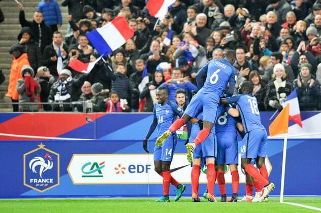 14 BLAISE MATUIDI (fra) - JOIE FOOTBALL : Frankreich - Schweden Nationalteam Länderspiel - WM Quali - 11 11 2016 FEP Panoramic 