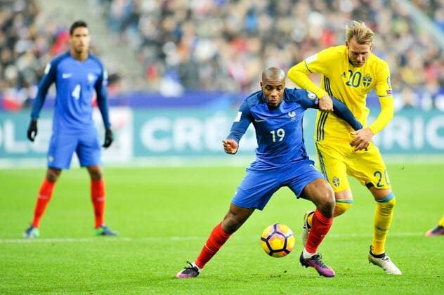 19 DJIBRIL SIDIBE (fra) - 20 Ola Toivonen (sue) FOOTBALL : Frankreich - Schweden Nationalteam Länderspiel - WM Quali - 11 11 2016 FEP Panoramic 