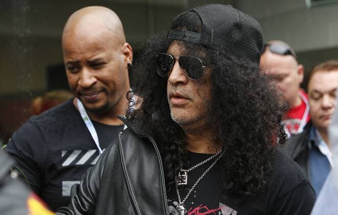 Grande Pr?mio do Brasil de F?rmula 1 2016 SÃO PAULO, SP - 13.11.2016: GRANDE PRÊMIO DO BRASIL DE FÓRMULA 1 2016 - The guitarist of Guns N & 39;Roses Slash in the paddock during the Brazil Grand Prix Formula 1 in 2016 held at the Interlagos Circuit on Sunday. (Photo: Rodolfo Buhrer La Imagem Fotoarena) x1229482x  RodolfoxBuhrer