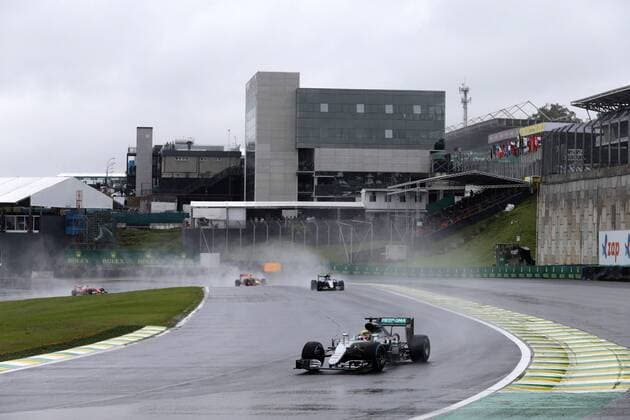 Brazilian Grand Prix, Sao Paulo 10 - 13 November 2016 13.11.2016 - Race, Lewis Hamilton (GBR) Mercedes AMG F1 W07 Hybrid 
