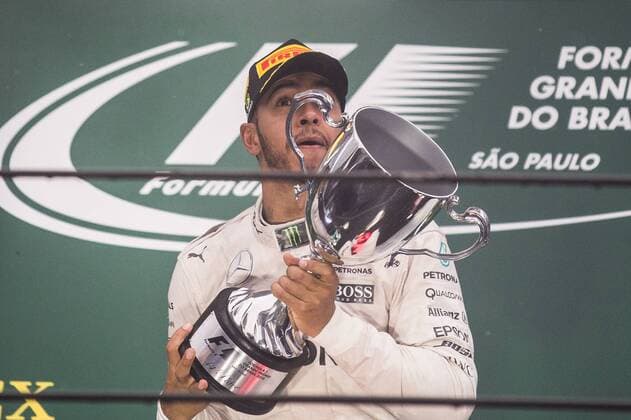 Grande Pr?mio do Brasil de F?rmula 1 2016 SÃO PAULO, SP - 13.11.2016: GRANDE PRÊMIO DO BRASIL DE FÓRMULA 1 2016 - Lewis Hamilton celebrates victory during the Brazil Grand Prix Formula 1 in 2016 held at the Interlagos Circuit on Sunday. (Photo: Victor Eleutério Fotoarena) x1229655x  VictorxEleutério