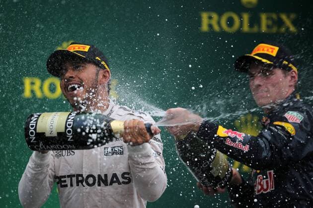 Brazilian Grand Prix, Sao Paulo 10 - 13 November 2016 13.11.2016 - Race, Lewis Hamilton (GBR) Mercedes AMG F1 W07 Hybrid race winner and 3rd position Max Verstappen (NED) Red Bull Racing RB12 