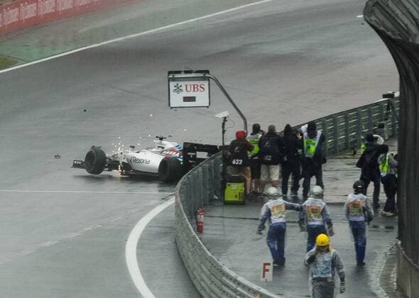 Grande Pr?mio do Brasil de F?rmula 1 2016 SÃO PAULO, SP - 13.11.2016: GRANDE PRÊMIO DO BRASIL DE FÓRMULA 1 2016 - Accident that took the Brazilian driver Felipe Massa of team Williams Grand Prix of Brazil Formula 1 2016 held at the Autódromo José Carlos Pace, Interlagos, South Zone of São Paulo. (Photo: Emerson Santos Fotoarena) x1229809x  EmersonxSantos