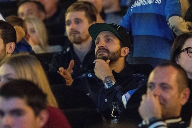 14.11.2016, xfux, Fussball 1.Bundesliga, SV Darmstadt 98 Kinopremiere 90 Minuten 98 im Kinopolis in Darmstadt, emspor emonline deloka, v.l. Aytac Sulu (SV Darmstadt 98) Darmstadt
