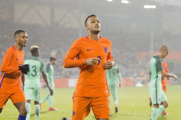 Fußball, U21 EM Quali, Niederlande - Portugal Richairo Zivkovic of The Netherlands U21during the friendly match between Netherlands U21 U 21 and Portugal U21 on November 15, 2016 at the Vijverberg in Doetinchem, The Netherlands. Netherlands U21 v Portugal U21 Friendly match 2016 2017 xVIxGerritxvanxKeulenxIVx 6585937