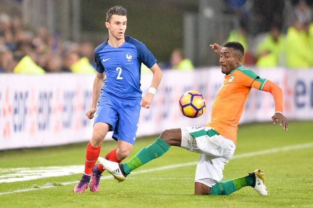 02 SEBASTIEN CORCHIA (fra) - 08 Salomon Kalou (civ) FOOTBALL : Frankreich - Elfenbeinküste Nationalteam Länderspiel - Testspiel - 15 11 2016 AnthonyBIBARD FEPx 