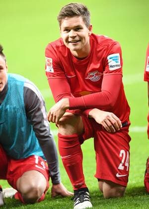 Fussball, 1.BL Saison 2016 2017, Spieltag 11,, Bayer 04 Leverkusen-RB Leipzig , 18.11.2016, BayArena, Leverkusen, Dominik Kaiser, RB Leipzig, Aktion, Einzelbild, jubel,