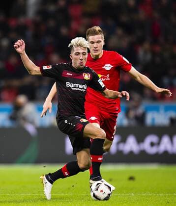 Leverkusen, 18.11.2016, BayArena Kevin Kampl (Bayer), Marcel Halstenberg (Leipzig) Bayer Leverkusen - RB Leipzig mm