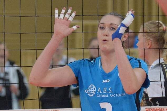 19.11.2016, xtkx, Volleyball 1.Bundesliga Damen, VC Wiesbaden - SW Erfurt, emspor, v.l. Molly McCage (VC Wiesbaden) , Wiesbaden