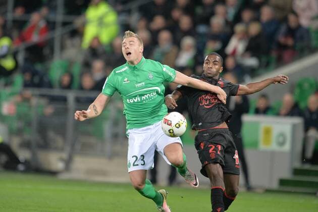 Alexander Soderlund (saint etienne) vs Ricardo (nice) FOOTBALL : Saint Etienne vs Nice - Ligue 1 - 20 11 2016 FredericChambert 